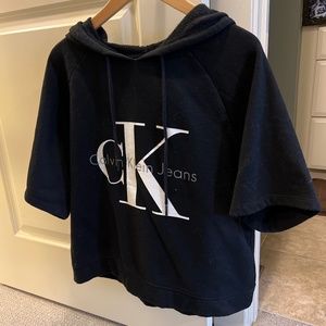 Calvin Klein Cropped Hoodie
